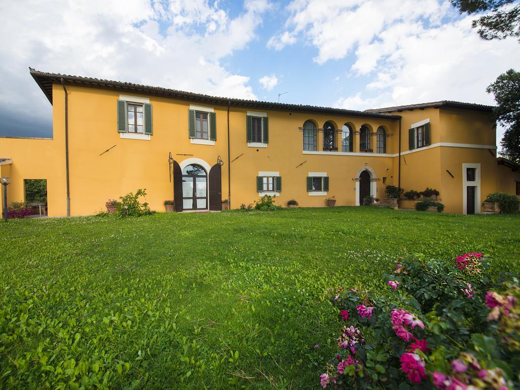 Appartamento Casa Dei Lecci Foligno Esterno foto