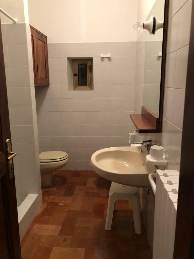 Appartamento Casa Dei Lecci Foligno Esterno foto
